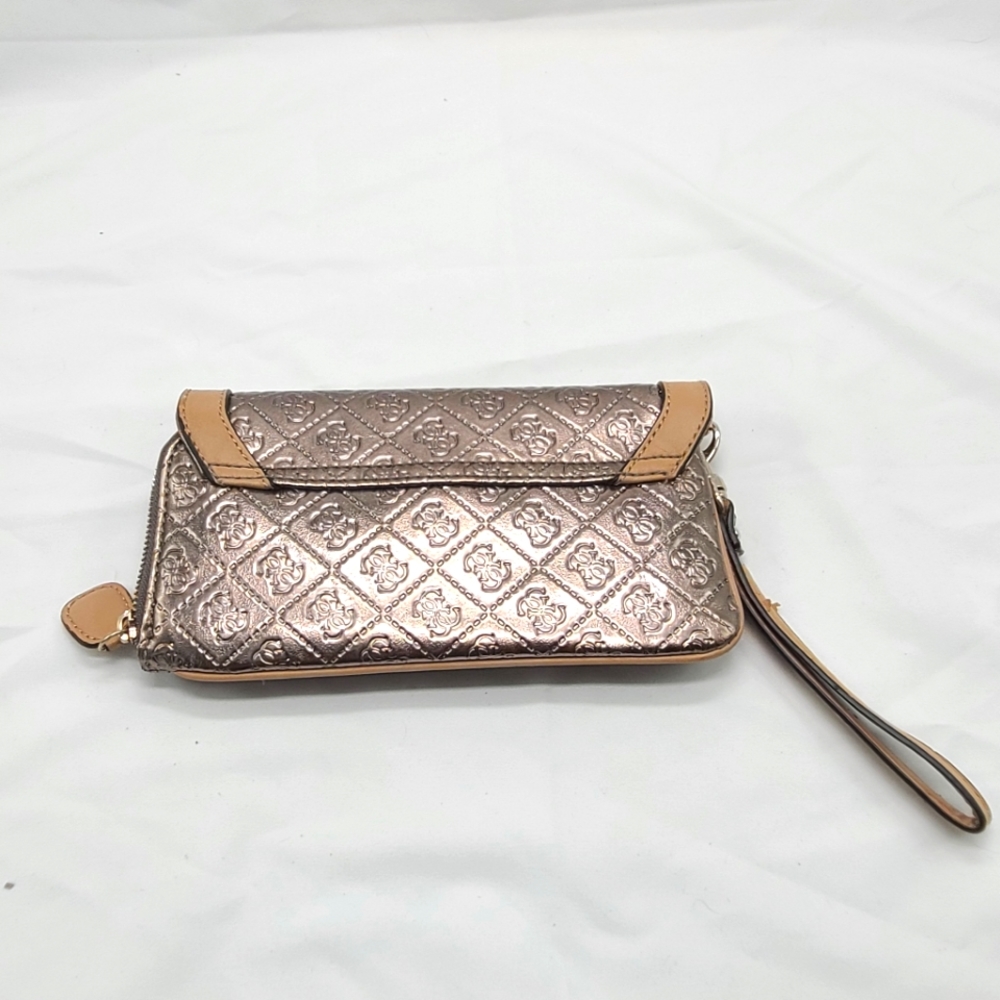 GUESS Shimmering Gold Clutch - Picture 6 of 8